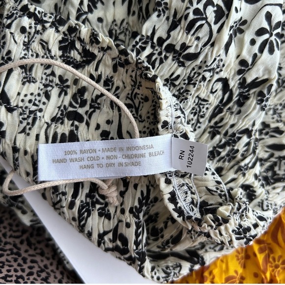 COOL CHANGE Joni Smocked Off-Shoulder Tiered‎ Maxi Dress Rayon Floral Multi S - Picture 6 of 7